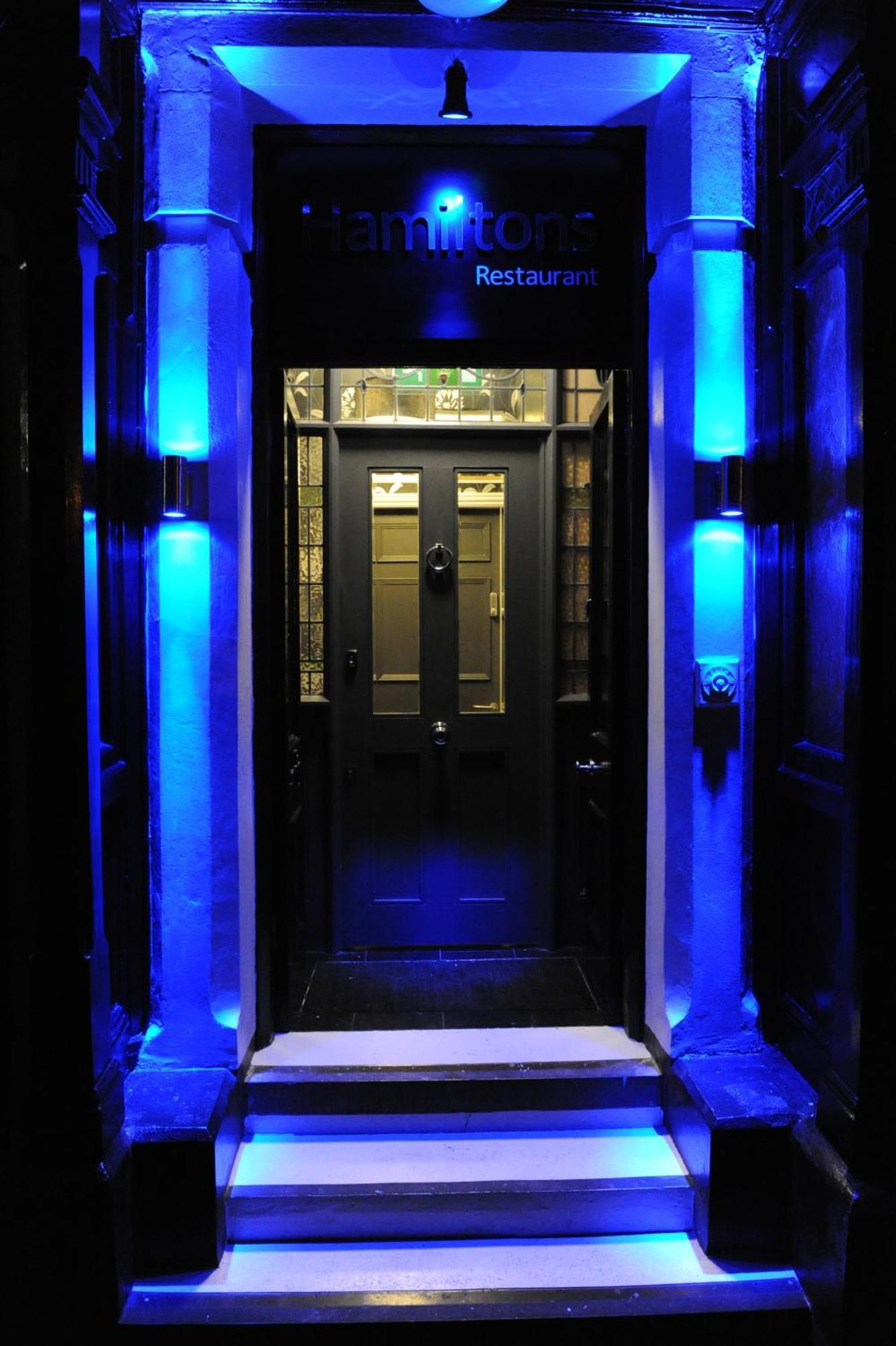A Park View Hotel Wolverhampton Exterior photo